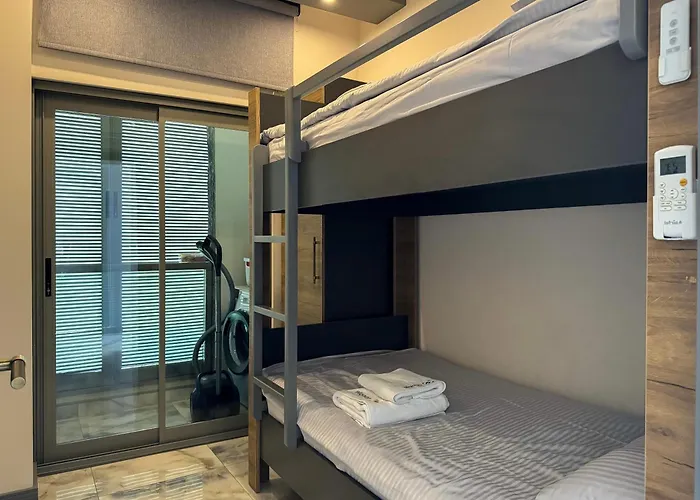 Qoople Smart 4 Cleopatra Family Appartement *